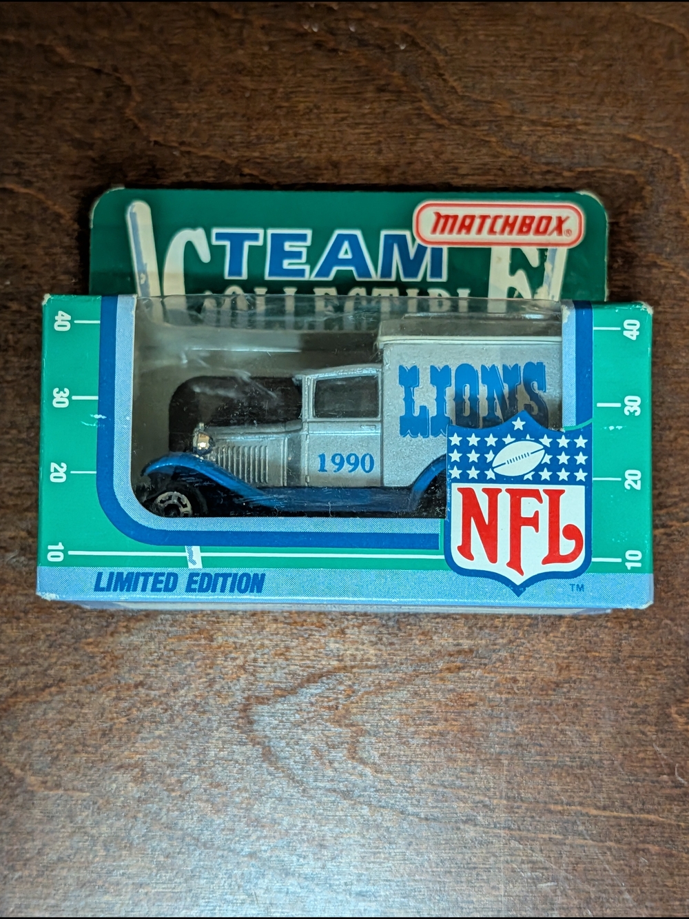 Matchbox Green and Blue NFL-90#4 Collectible Boxed Toy
